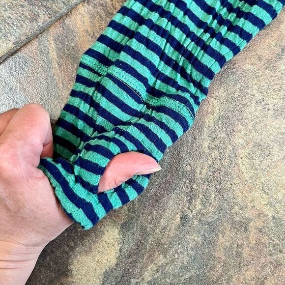 Evy’s Tree Pullover Hoodie Striped Sleeves Pocket Pouch Medium - Picture 5 of 13